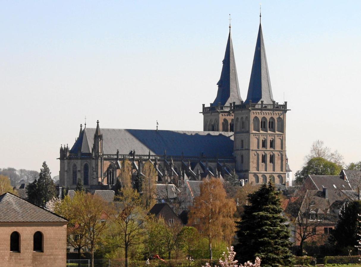 Wohnen Im Alten Amtsgericht Im Herzen Von Xanten Exterior photo
